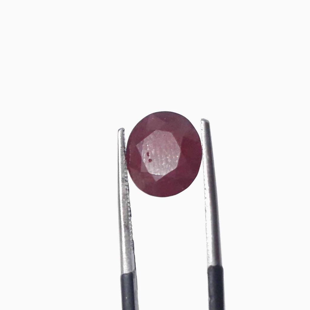 red ruby, pink ruby - red ruby gemstone - red ruby gemstone
