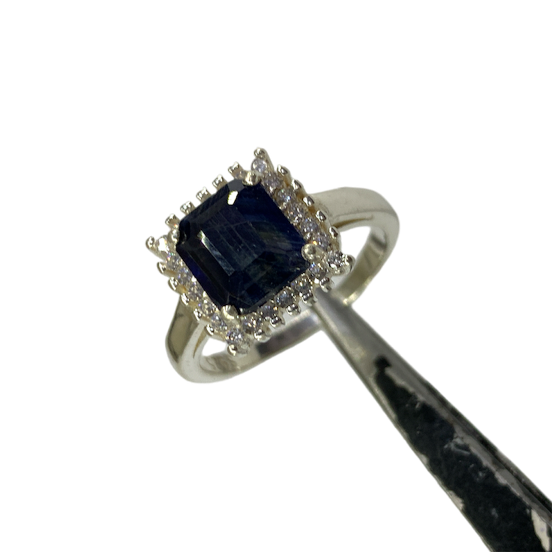 sapphire-ring-816