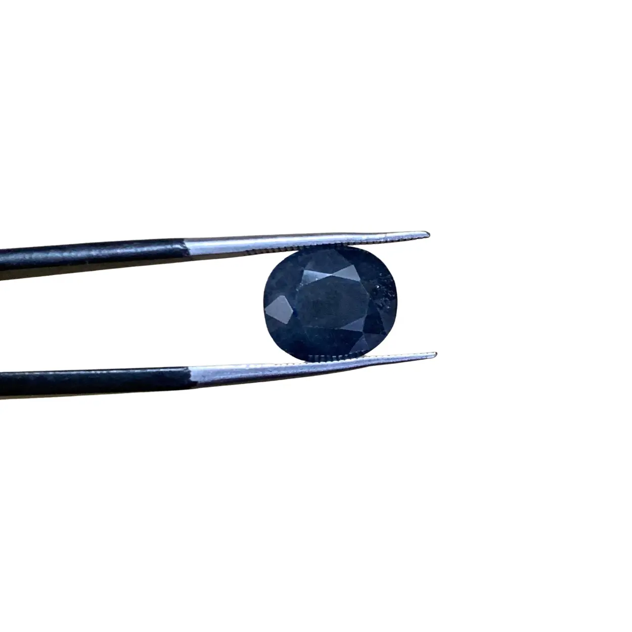 5.40ct natural blue sapphire gemstone, African origin aur heated treatment ke sath.